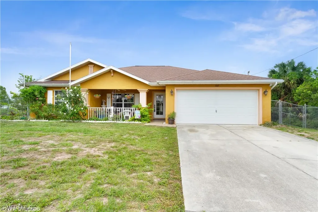 1063 Halby Avenue S Lehigh Acres FL 33974