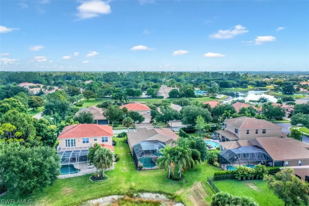 1427 King Sago Court Naples FL 34119