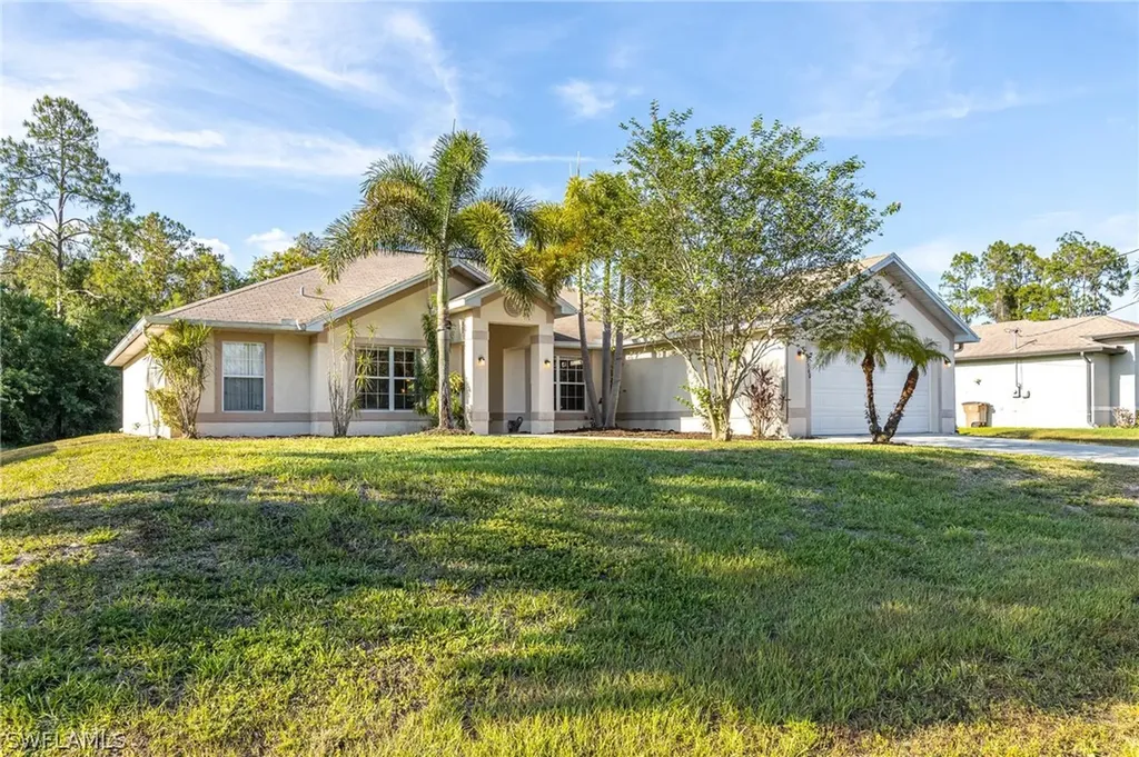 5560 Billings Street Lehigh Acres FL 33971
