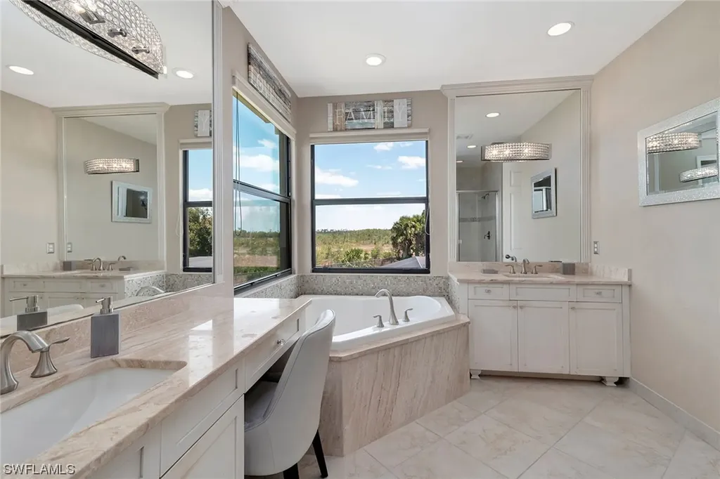 3294 Tahoe Court Naples FL 34119
