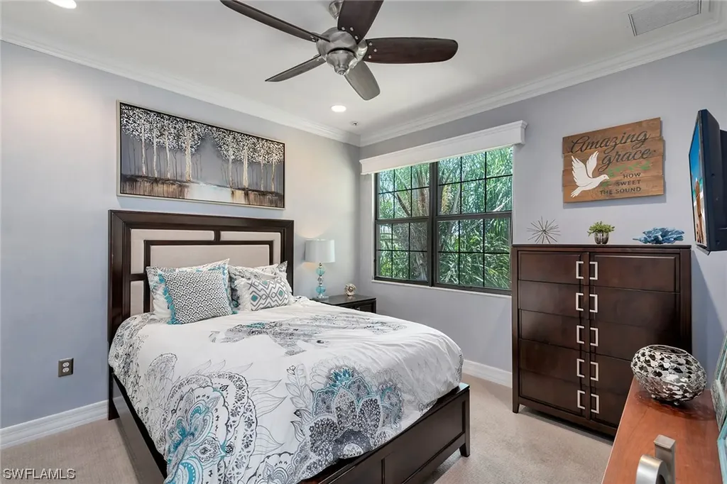 3294 Tahoe Court Naples FL 34119
