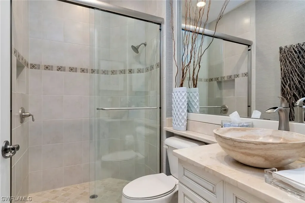 3294 Tahoe Court Naples FL 34119