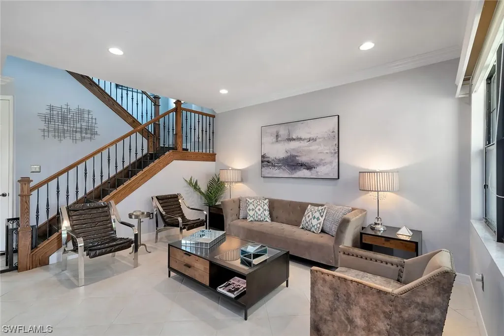 3294 Tahoe Court Naples FL 34119