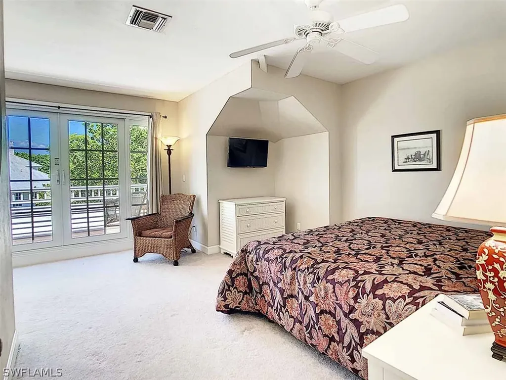 539 N Yachtsman Drive Sanibel FL 33957