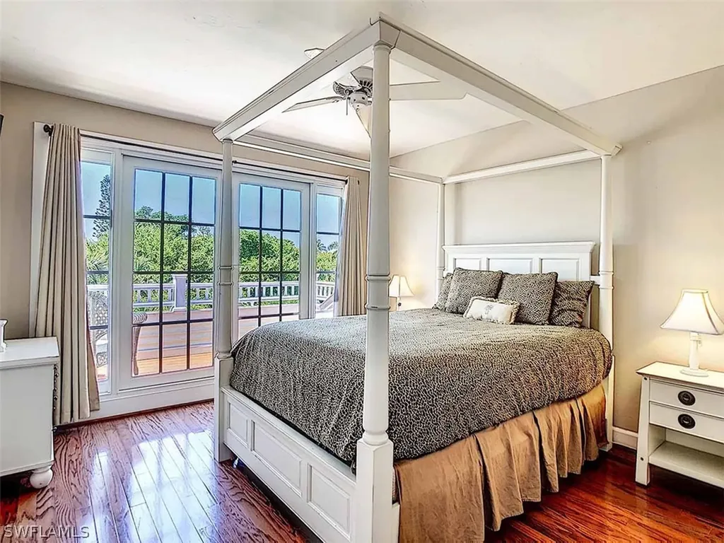 539 N Yachtsman Drive Sanibel FL 33957
