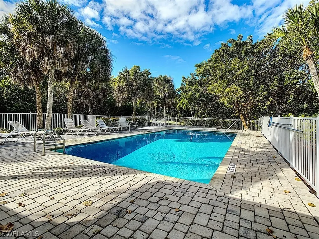 539 N Yachtsman Drive Sanibel FL 33957
