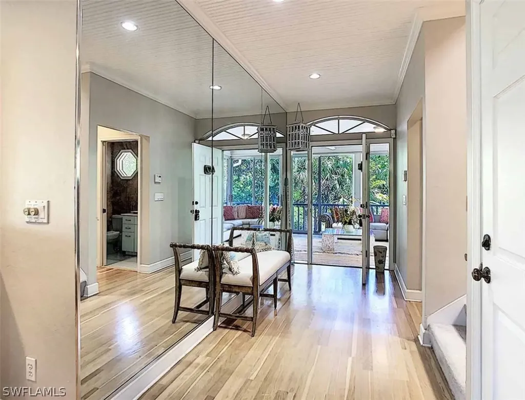 539 N Yachtsman Drive Sanibel FL 33957
