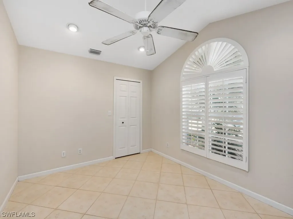 6760 Southern Oak Court Naples FL 34109