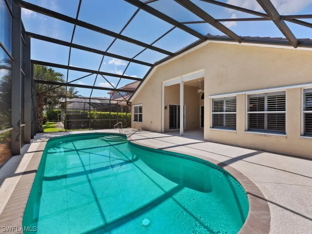 6760 Southern Oak Court Naples FL 34109