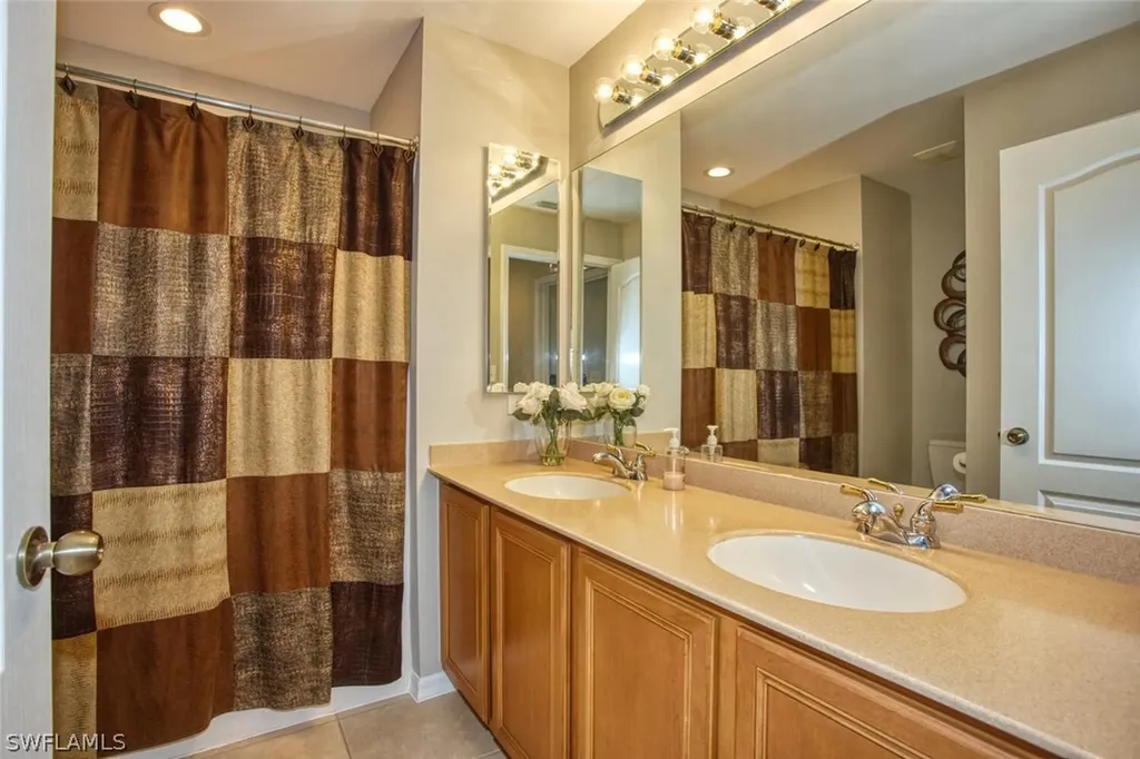 2725 NW 19th Avenue Cape Coral FL 33993