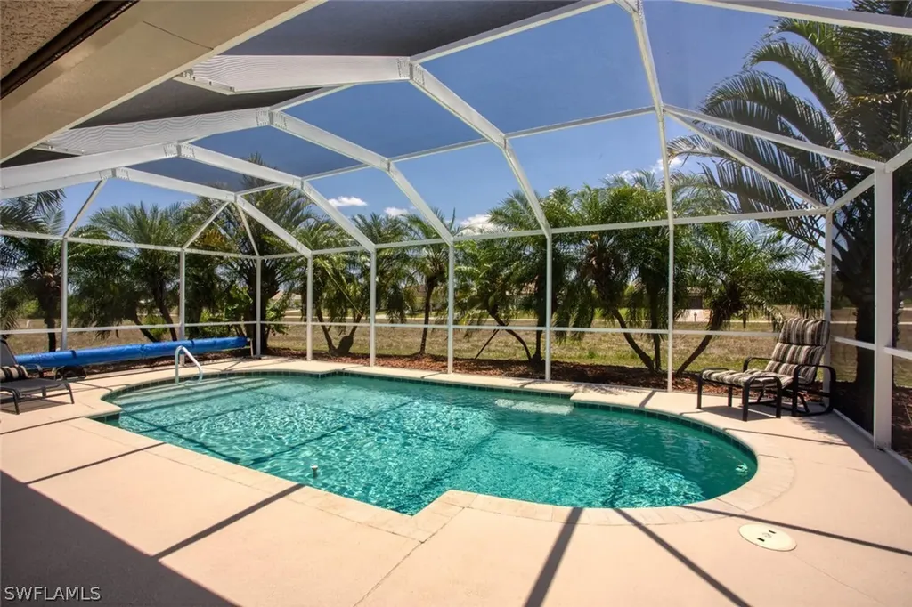 2725 NW 19th Avenue Cape Coral FL 33993