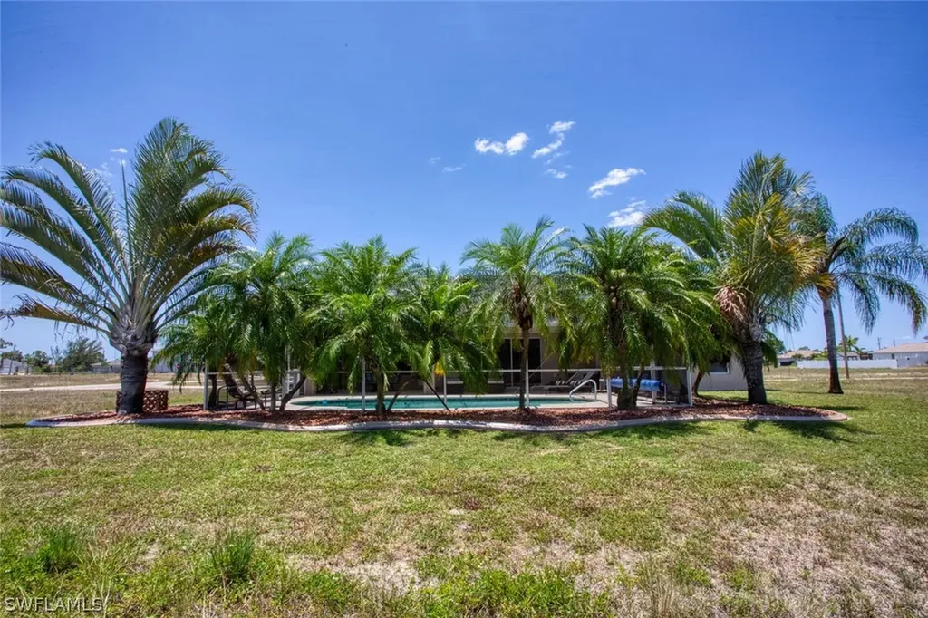 2725 NW 19th Avenue Cape Coral FL 33993