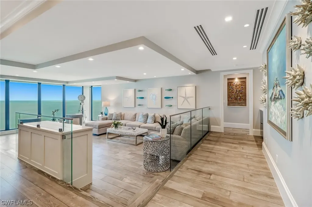 4301 Gulf Shore Boulevard N Naples FL 34103