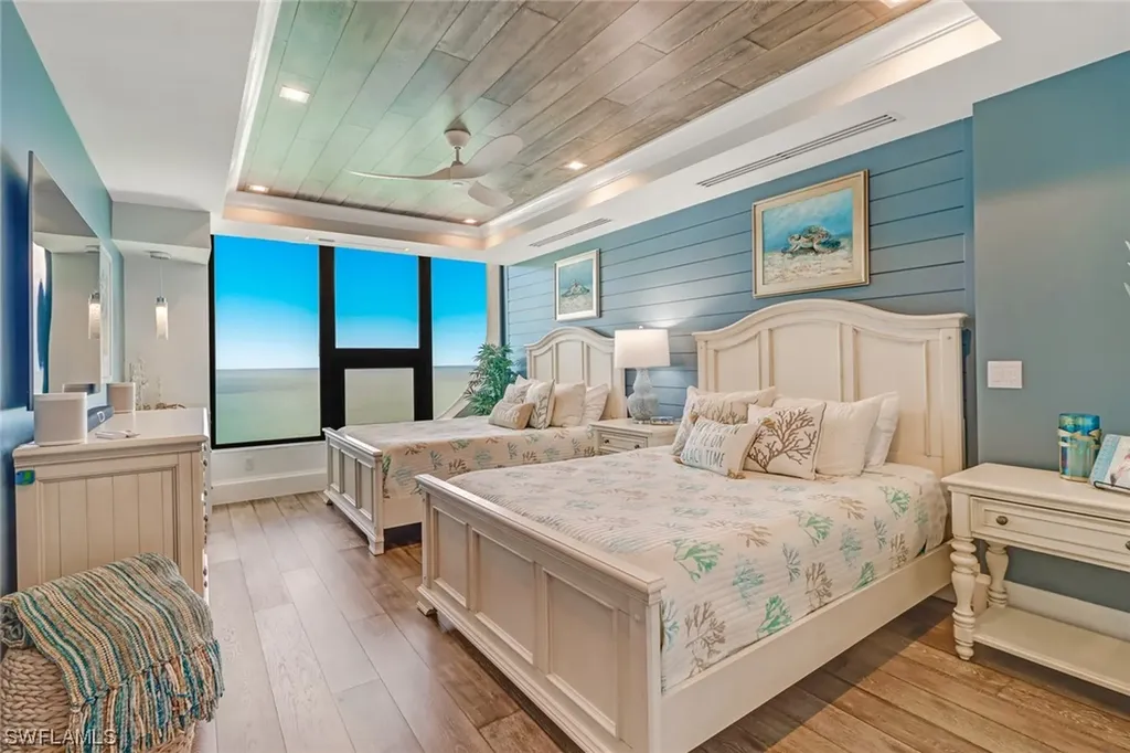 4301 Gulf Shore Boulevard N Naples FL 34103