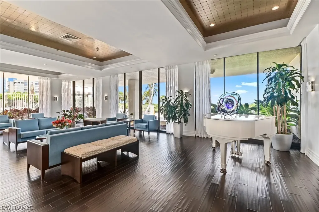 4301 Gulf Shore Boulevard N Naples FL 34103