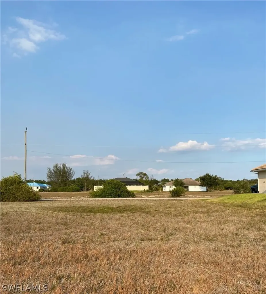 2802 NW 41st Place Cape Coral FL 33993