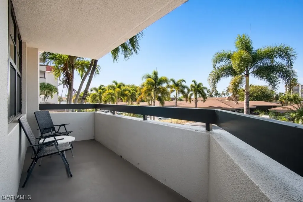 693 Seaview Court Marco Island FL 34145
