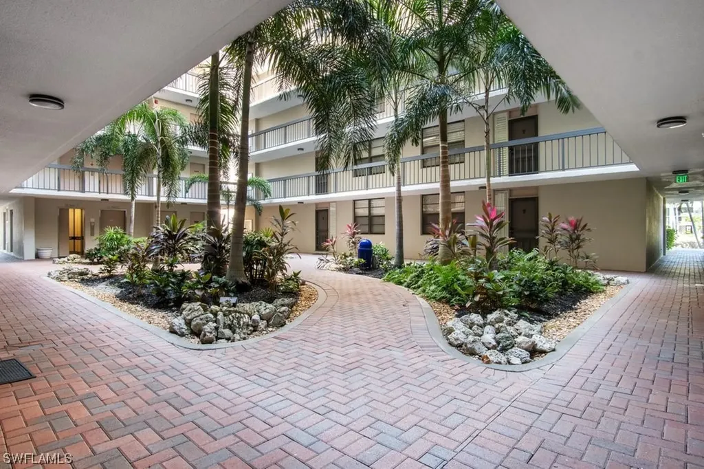 693 Seaview Court Marco Island FL 34145