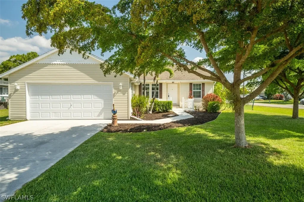 13032 10th Street Fort Myers FL 33905