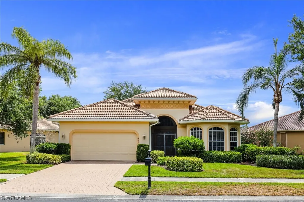 6824 Bent Grass Drive Naples FL 34113