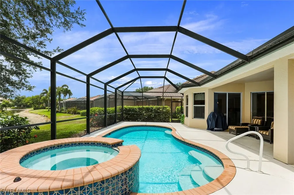 6824 Bent Grass Drive Naples FL 34113