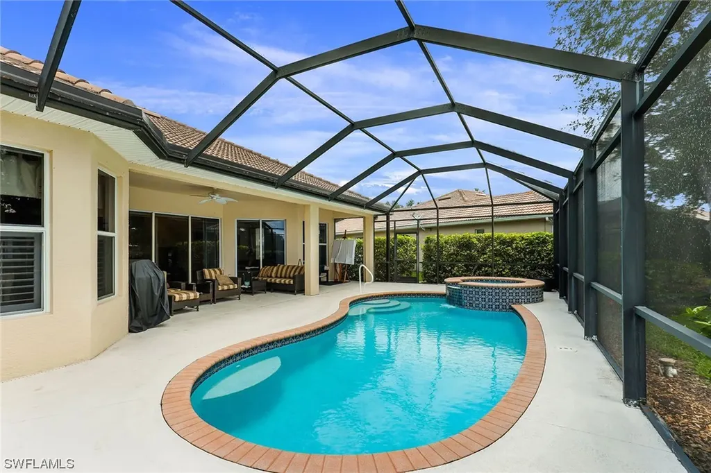 6824 Bent Grass Drive Naples FL 34113