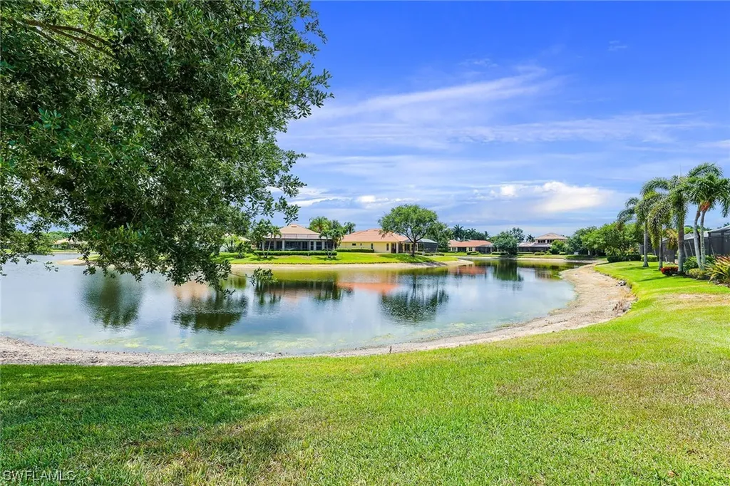 6824 Bent Grass Drive Naples FL 34113