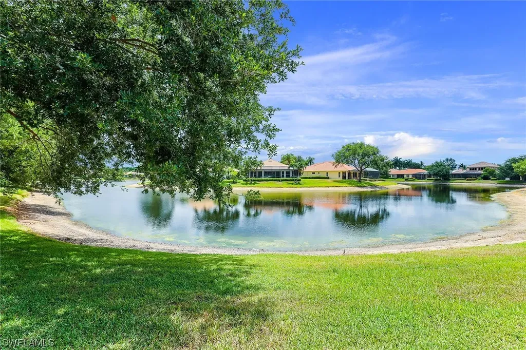 6824 Bent Grass Drive Naples FL 34113
