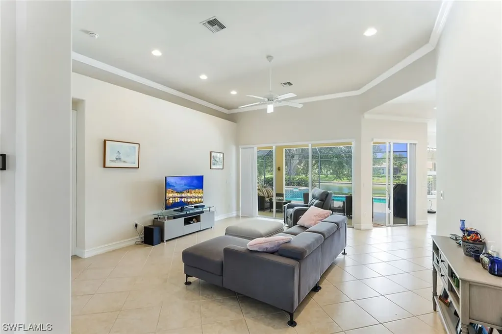 6824 Bent Grass Drive Naples FL 34113