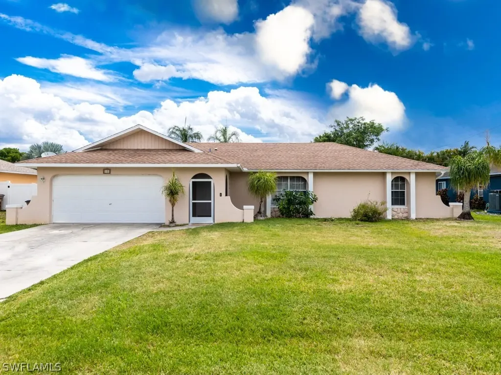 3121 SE 8th Avenue Cape Coral FL 33904