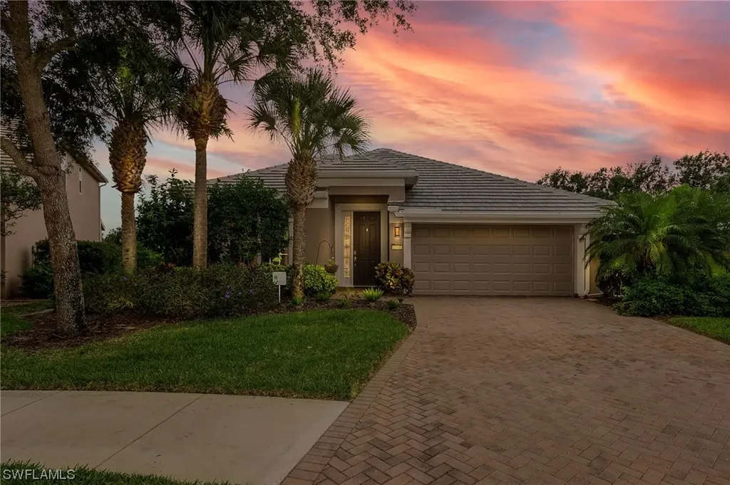 2047 Sagebrush Circle Naples FL 34120