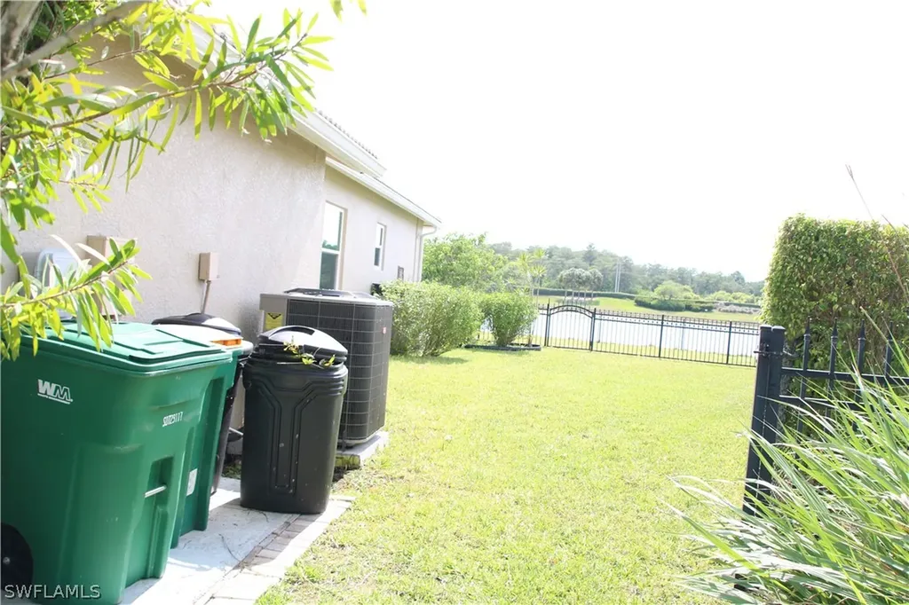 1020 Port Orange Court Naples FL 34120