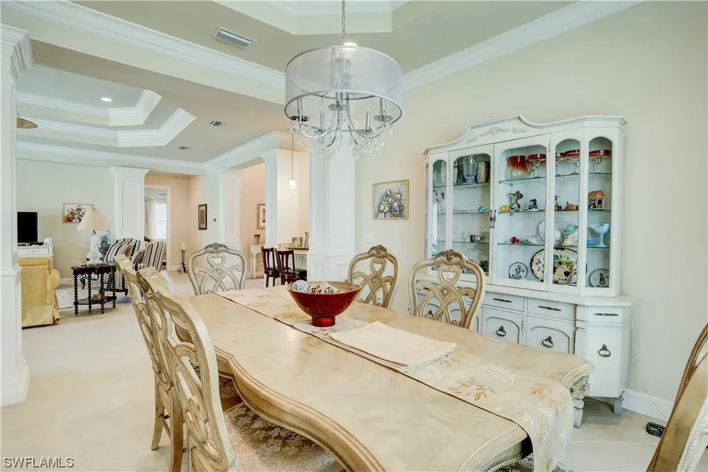 2899 Cinnamon Bay Circle Naples FL 34119