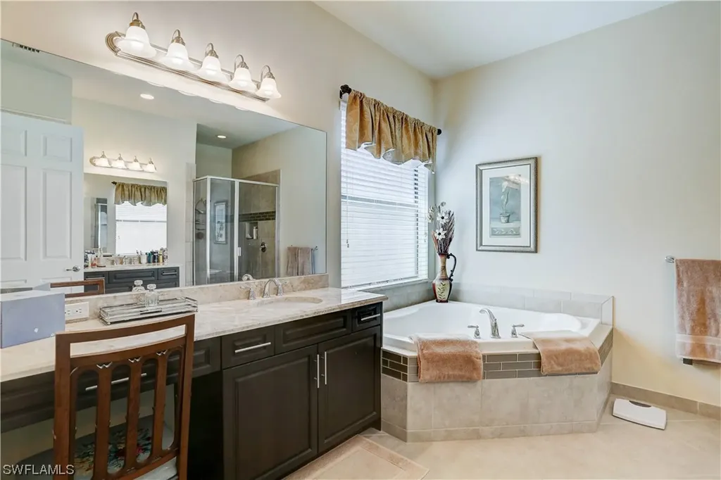 2899 Cinnamon Bay Circle Naples FL 34119