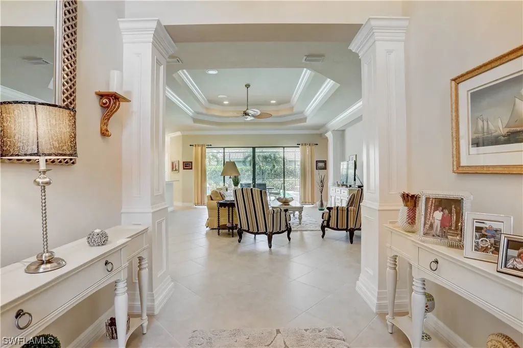 2899 Cinnamon Bay Circle Naples FL 34119