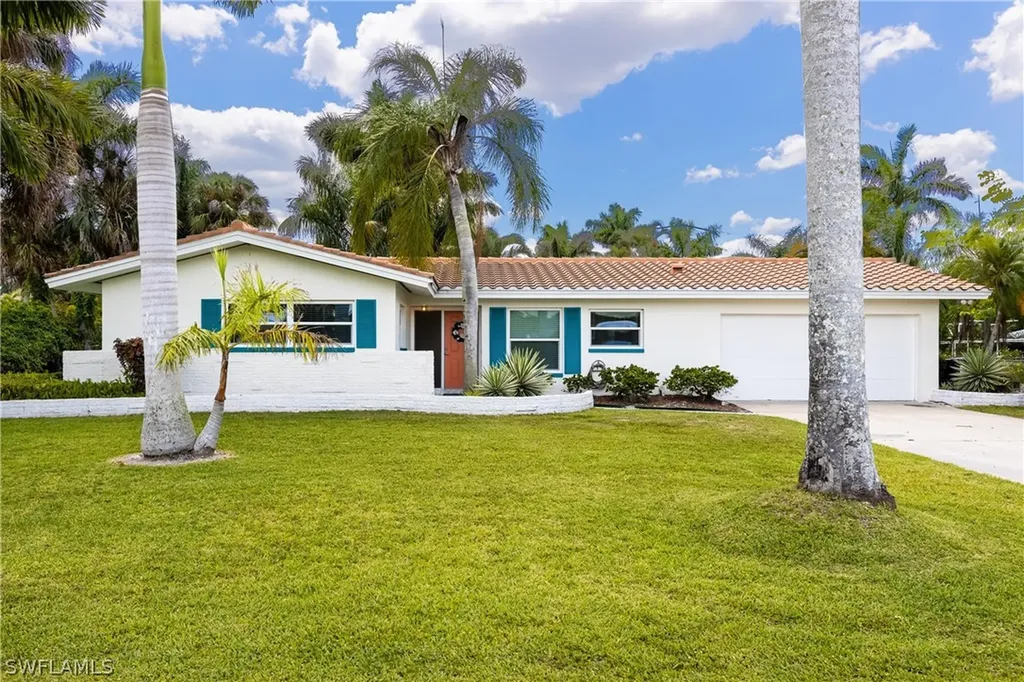 7372 Willems Drive Fort Myers FL 33908