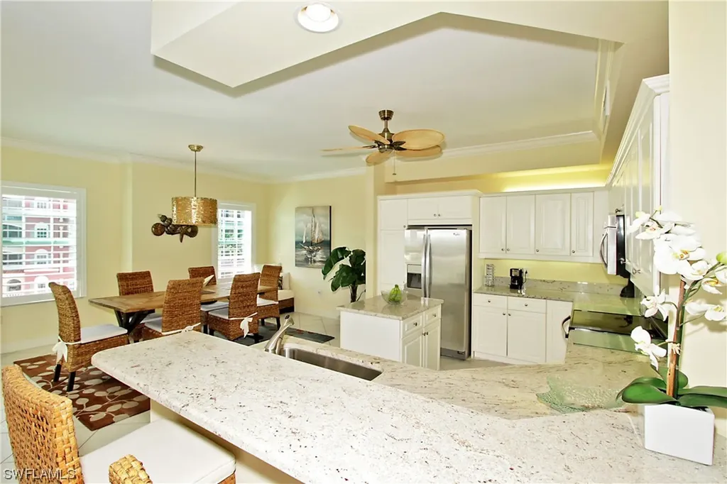 451 Bayfront Place Naples FL 34102