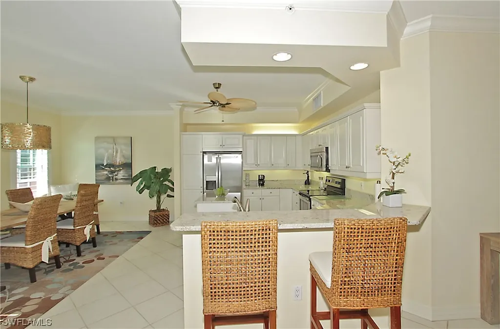 451 Bayfront Place Naples FL 34102
