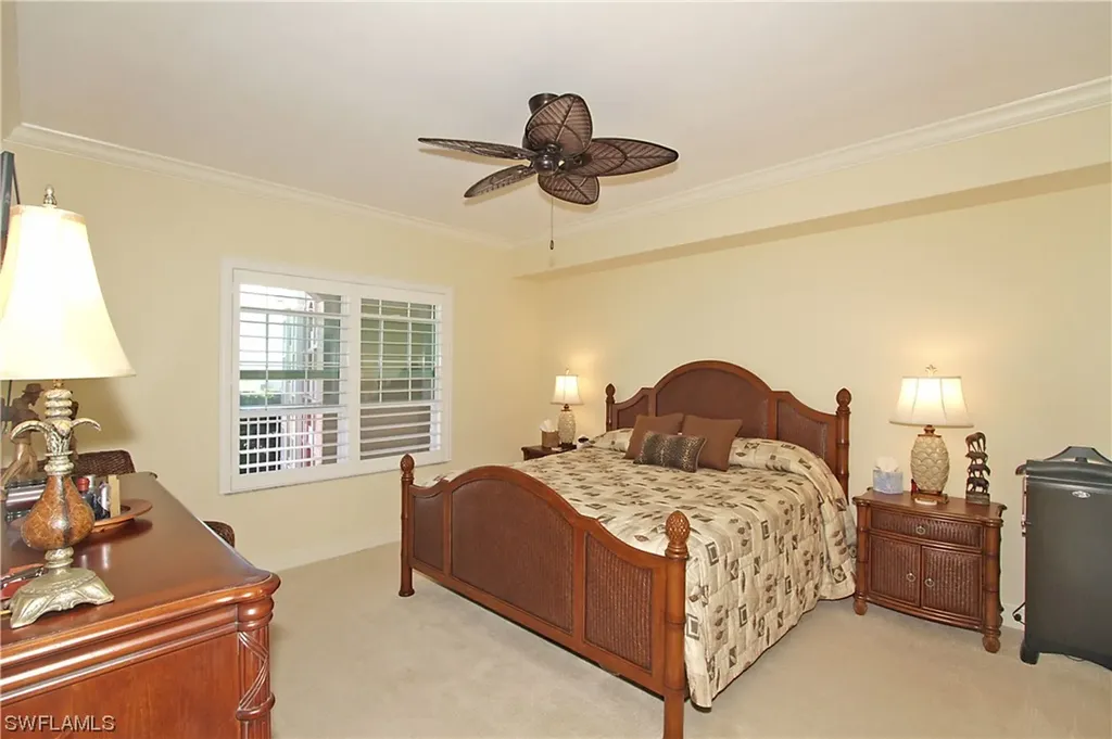 451 Bayfront Place Naples FL 34102