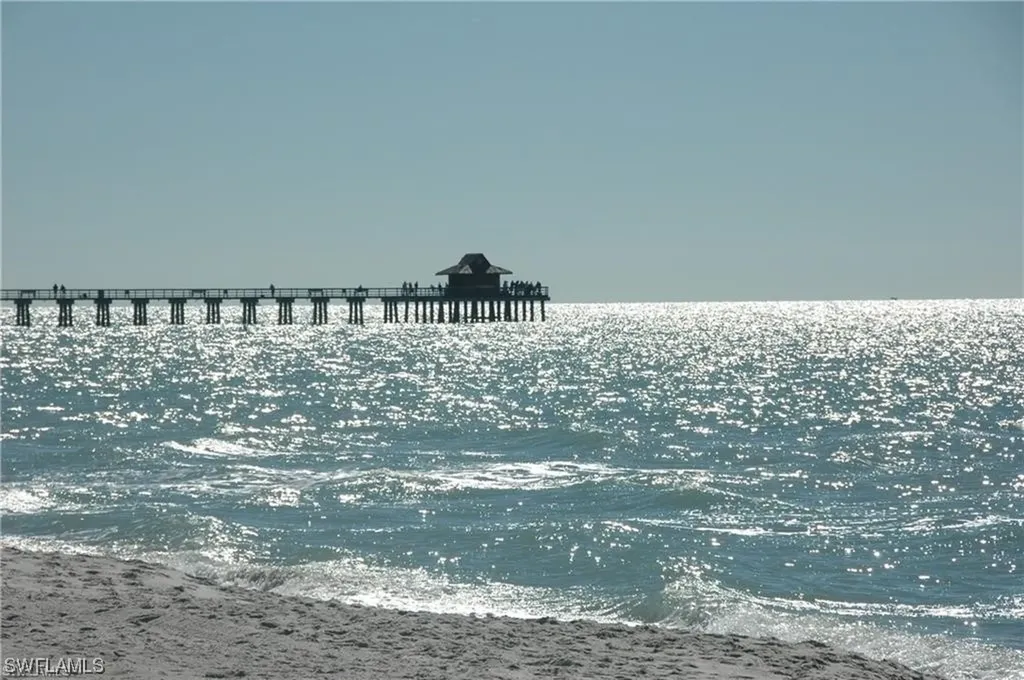 451 Bayfront Place Naples FL 34102