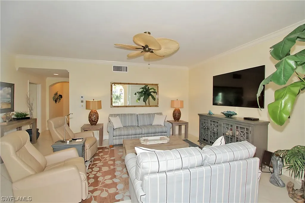 451 Bayfront Place Naples FL 34102