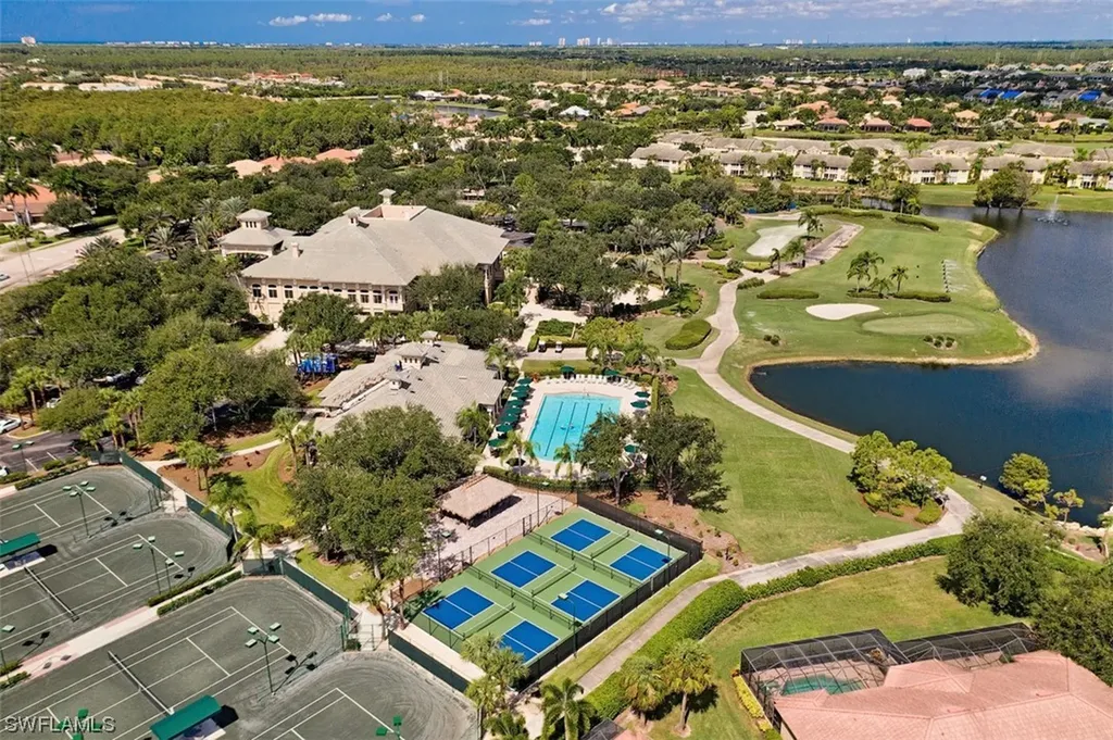 6003 Fairway Court Naples FL 34110