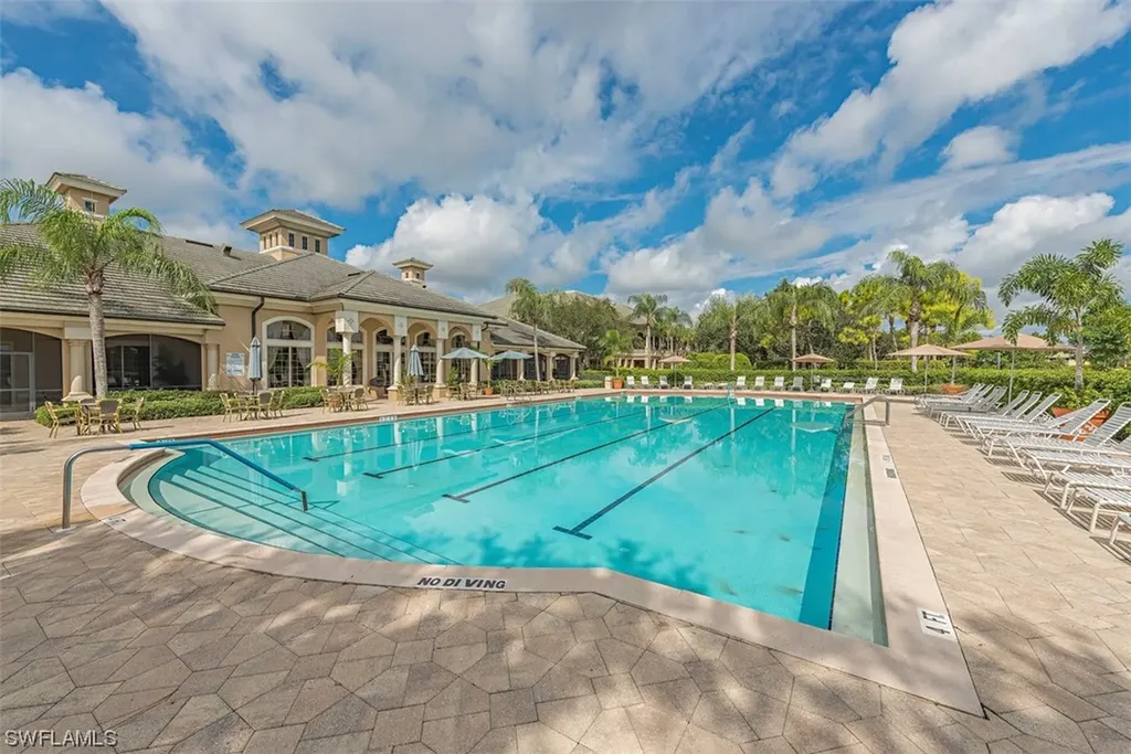 6003 Fairway Court Naples FL 34110