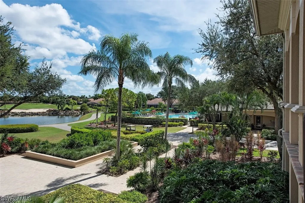 6003 Fairway Court Naples FL 34110