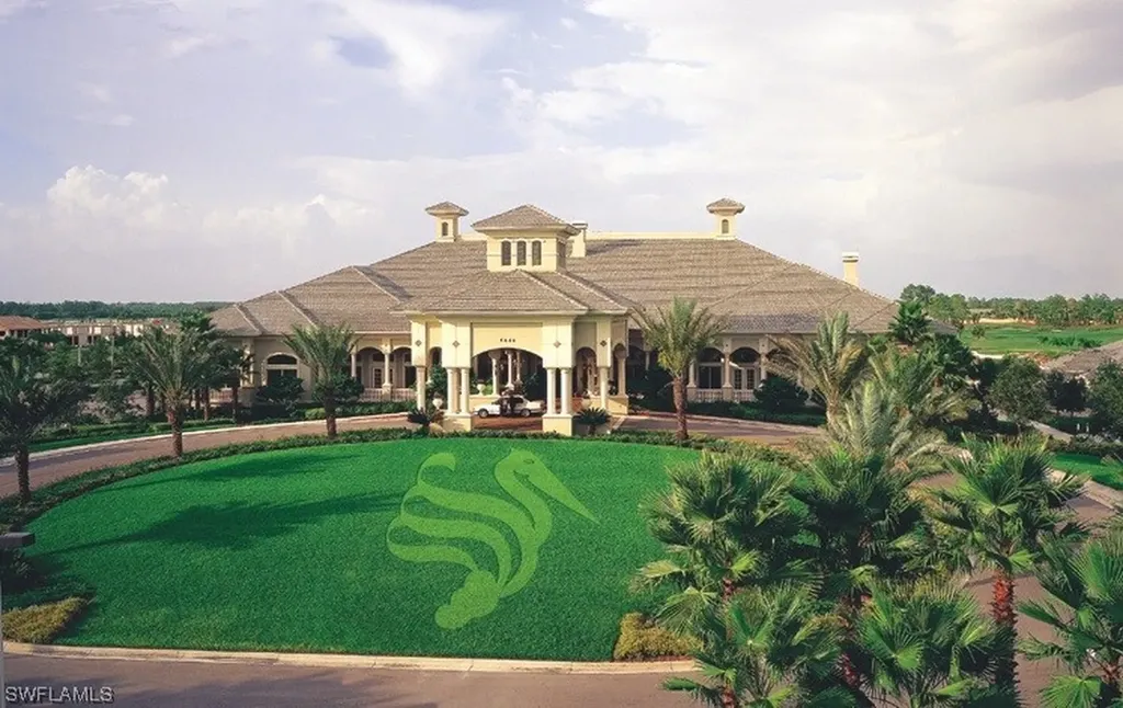 6003 Fairway Court Naples FL 34110