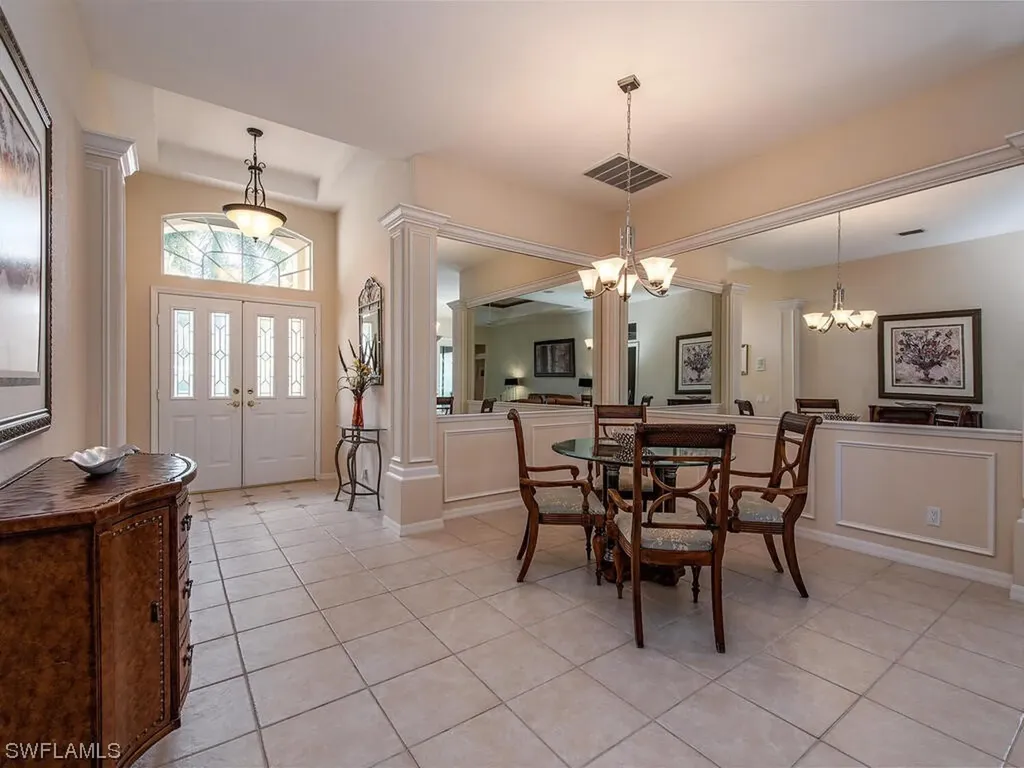6003 Fairway Court Naples FL 34110