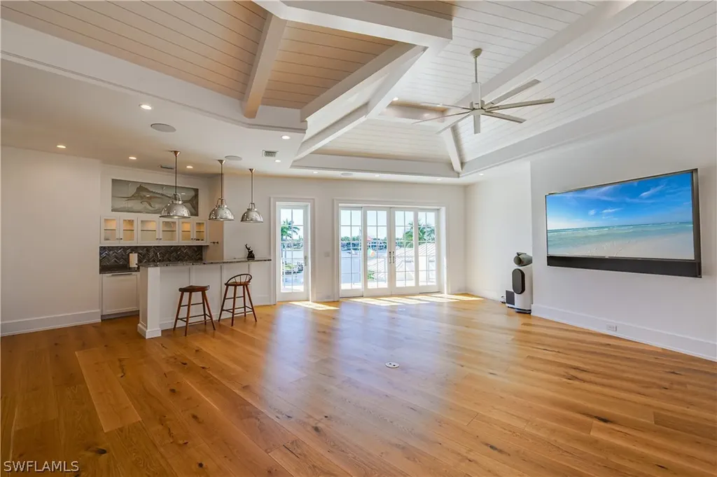 2380 Kingfish Road Naples FL 34102