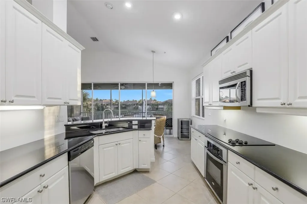 6682 Alden Woods Circle Naples FL 34113