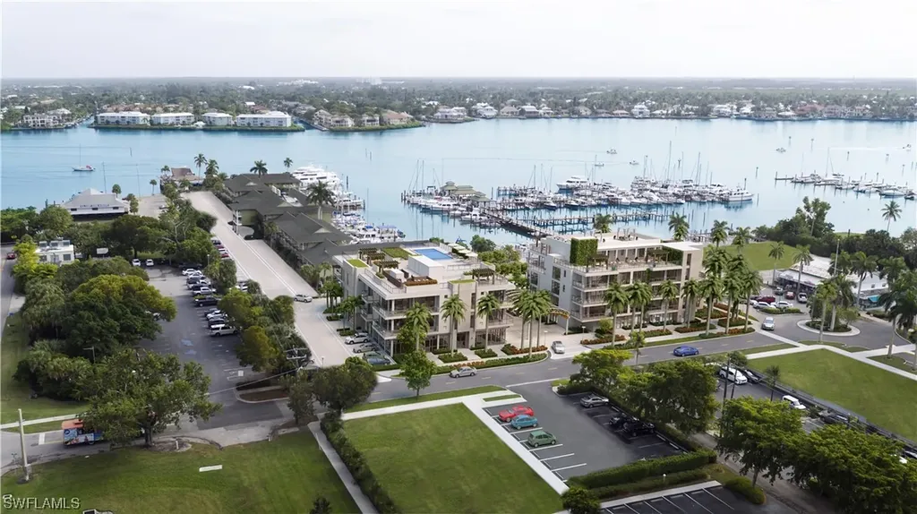 1165 8th Street S Naples FL 34102