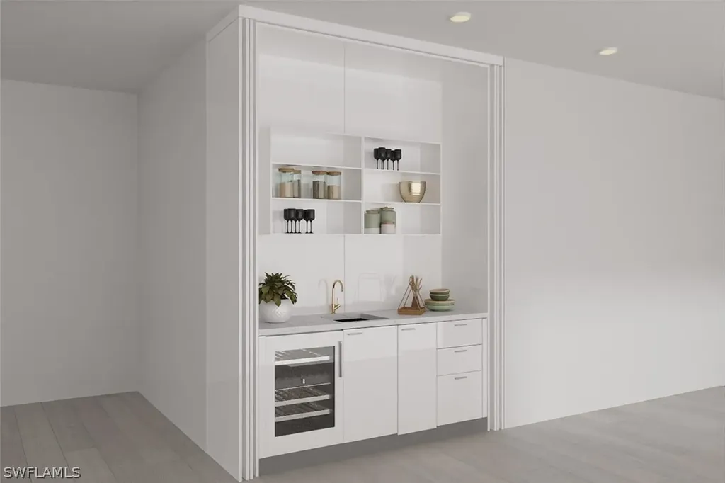 1165 8th Street S Naples FL 34102